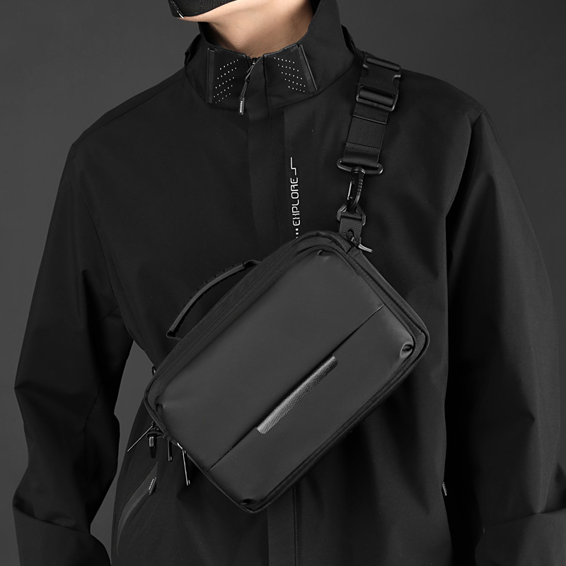 Interior Design Simple - Bolso de Pecho Simple para Hombre