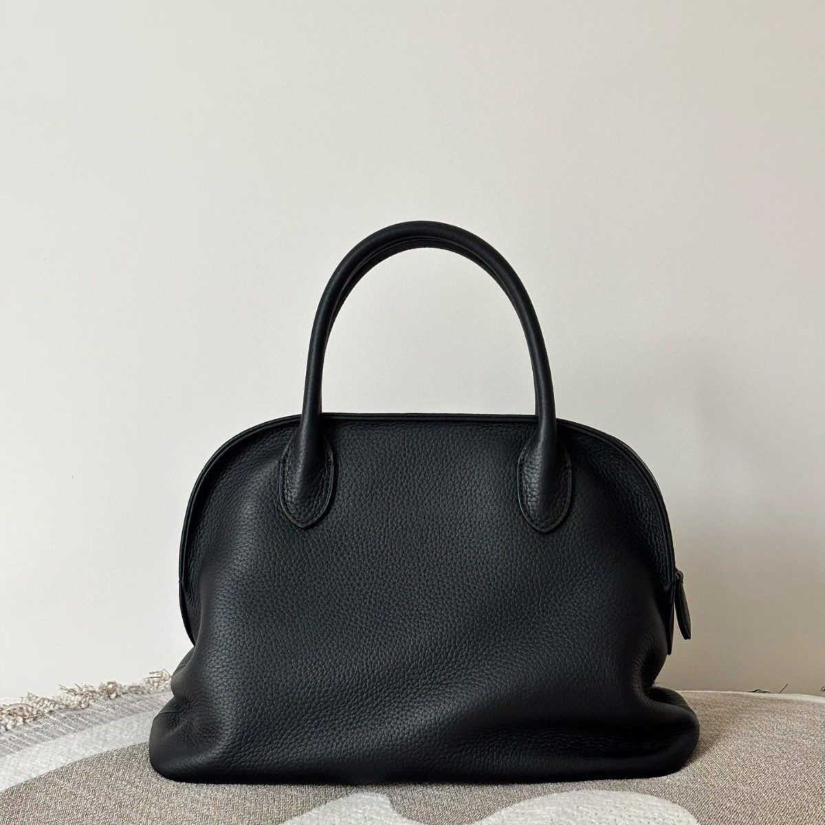 Interior Design Minimalist - Bolso de Mano FIRMRANCH Otoño/Invierno 2026,
