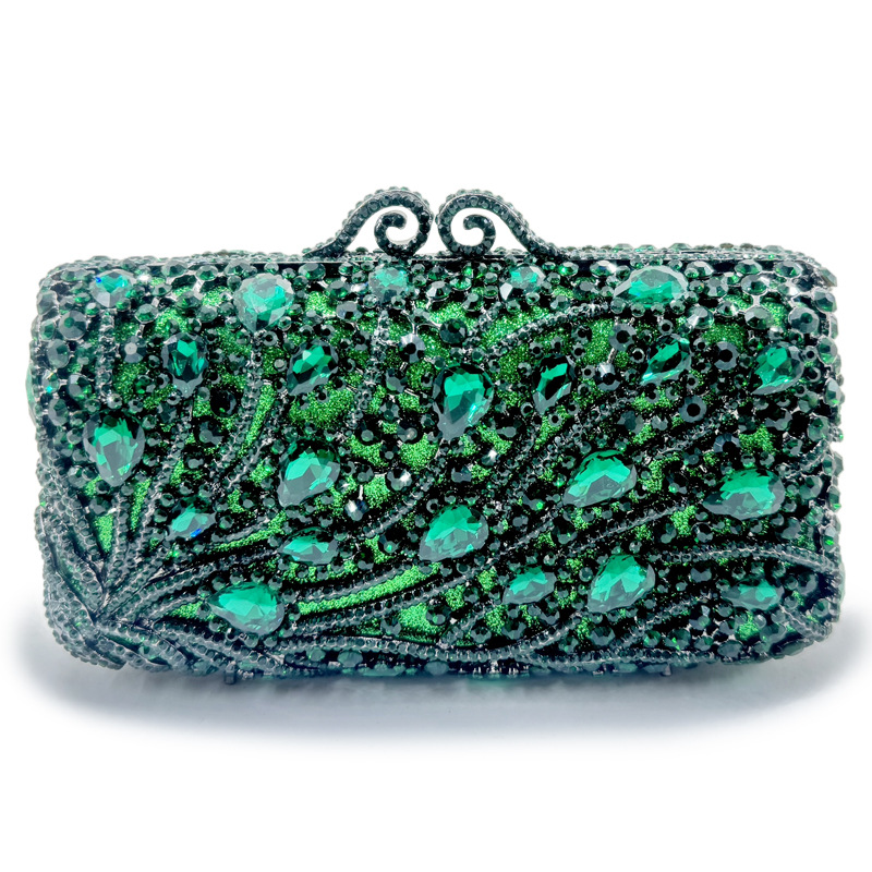 Interior Design With Ai - Bolso de mano con diamantes para