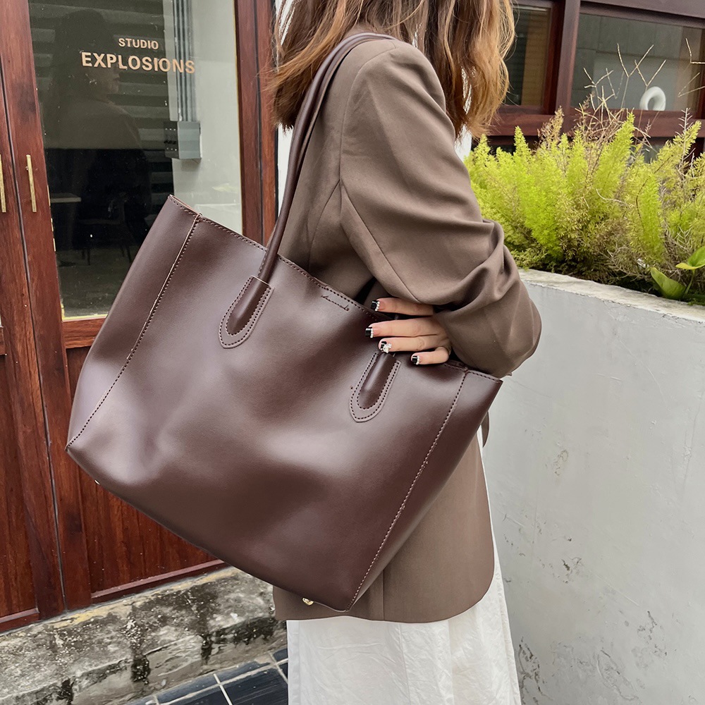 CGCBAG, bolso de mano de marca - Interior Design Simple reseña y precio
