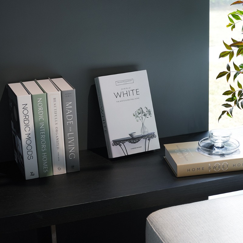 Adorno de libros falsos simple - Interior Design Book reseña y precio