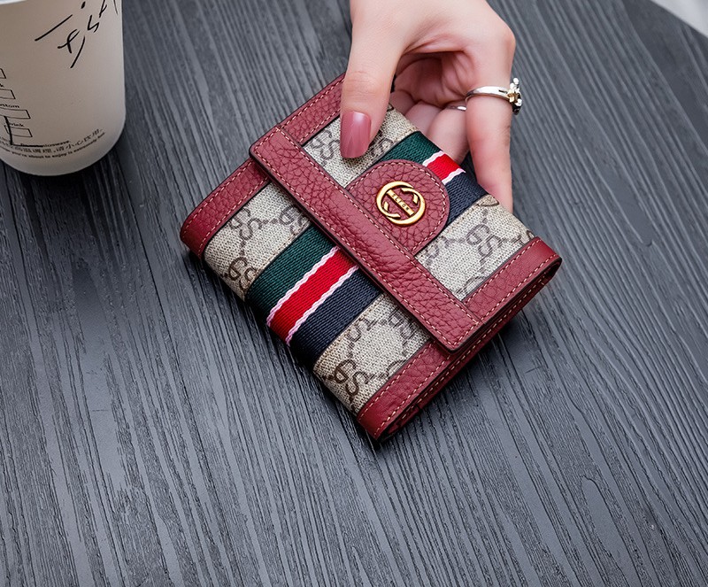 Nueva cartera plegable para mu - Interior Design News reseña y precio